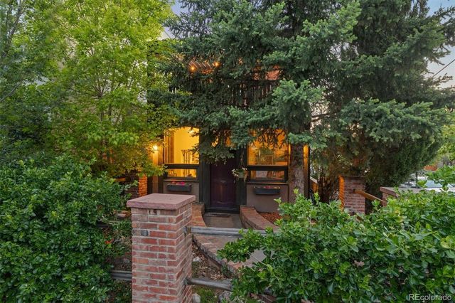 2001 S Marion Street, Denver, CO 80210