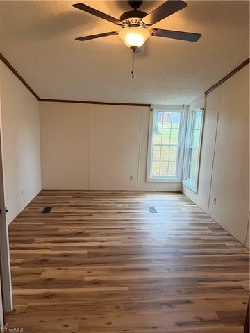 3724 Fall Creek School Road, East Bend, NC 27018