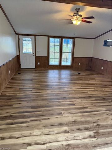 3724 Fall Creek School Road, East Bend, NC 27018