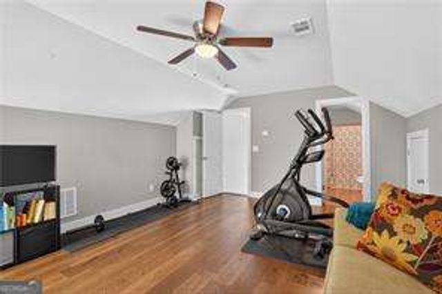 1976 Boyd Trace Lane, Atlanta, GA 30318