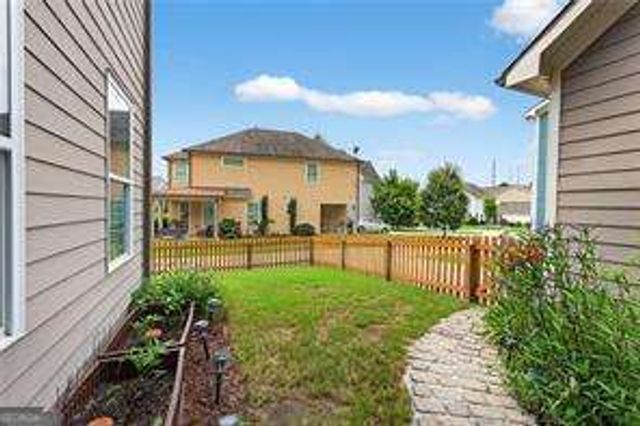 1976 Boyd Trace Lane, Atlanta, GA 30318