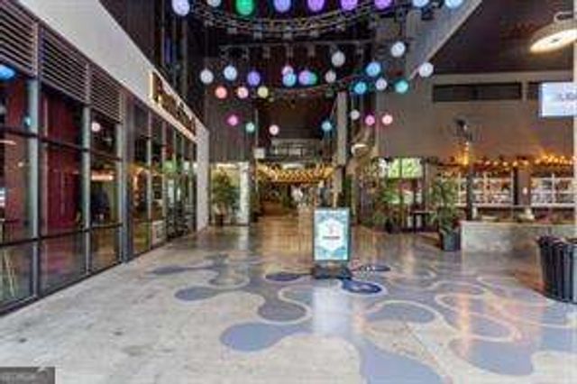 1976 Boyd Trace Lane, Atlanta, GA 30318