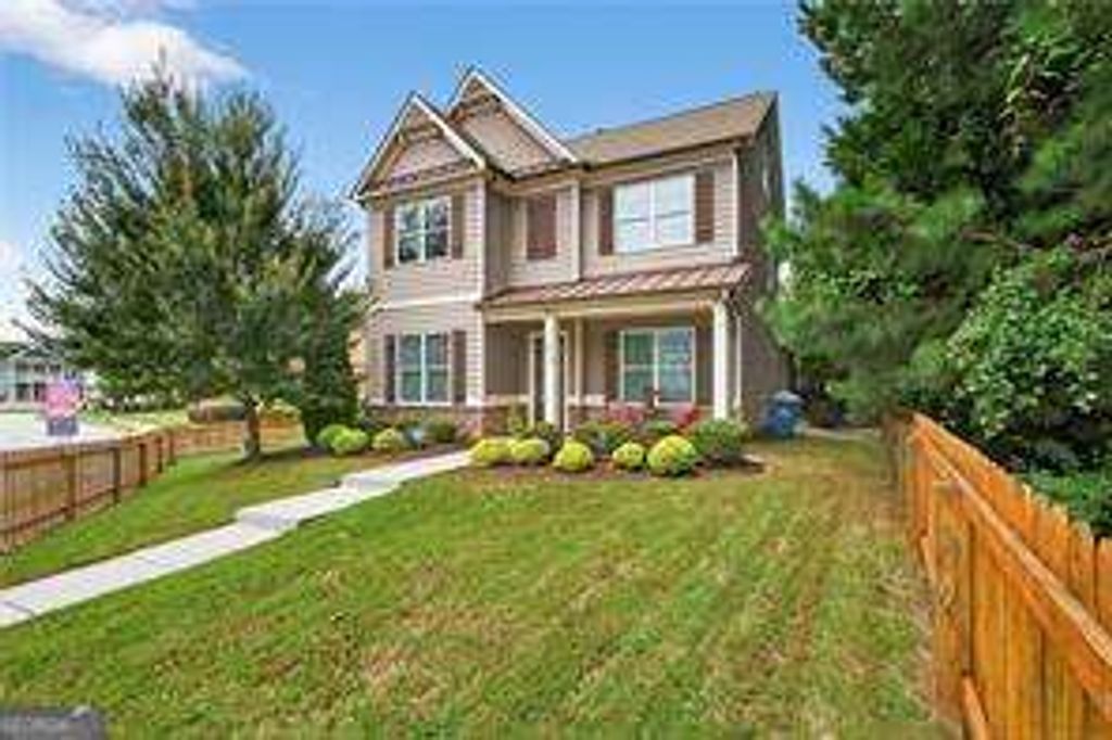 1976 Boyd Trace Lane, Atlanta, GA 30318