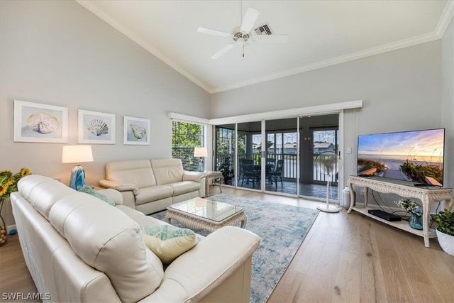 13040 Castle Harbour DR T1, Naples, FL 34110