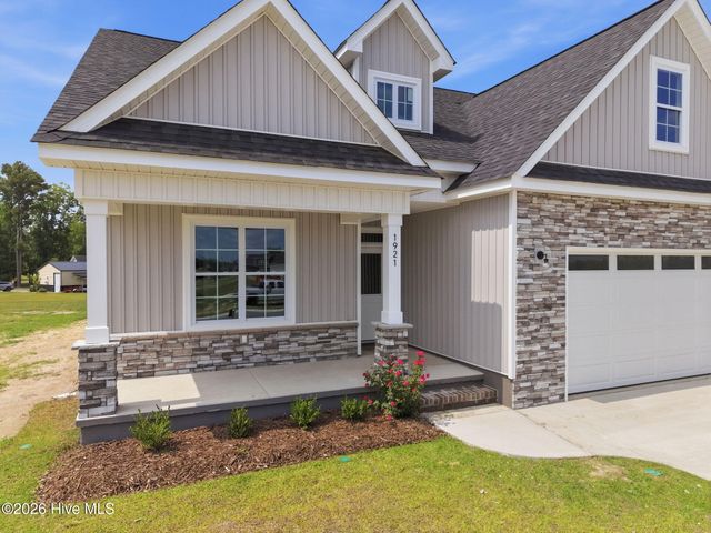 1921 Kimball Drive, Greenville, NC 27834