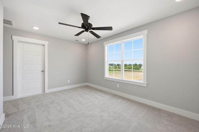 1921 Kimball Drive, Greenville, NC 27834
