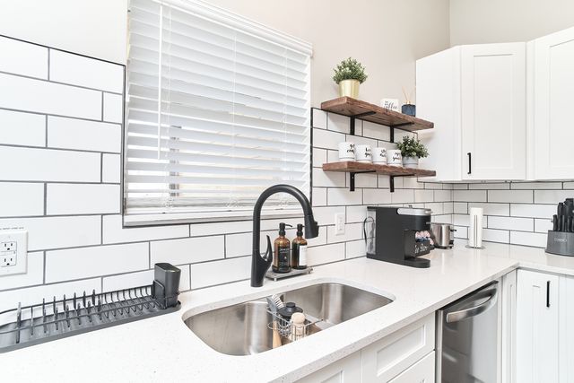 1435 S Alabama Street, Indianapolis, IN 46225