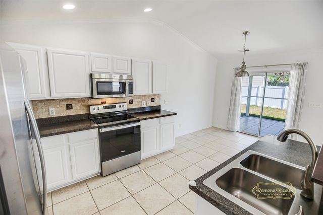 425 Bellegrove Dr., Myrtle Beach, SC 29579