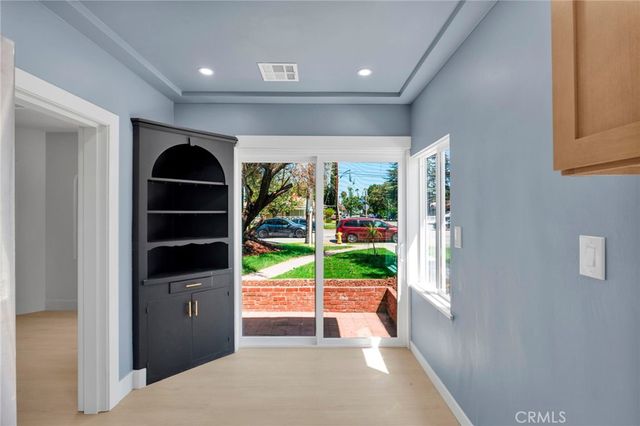 701 N Harbor, Anaheim, CA 92805