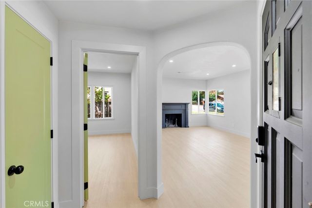 701 N Harbor, Anaheim, CA 92805