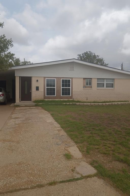4408 Roosevelt Dr, Midland, TX 79703