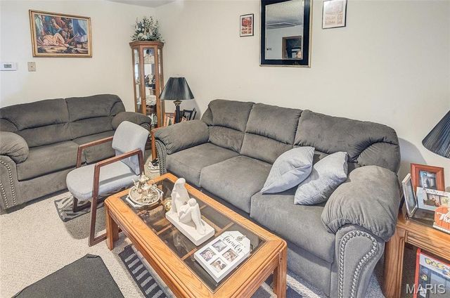 504 MARSH Avenue, Alton, IL 62002