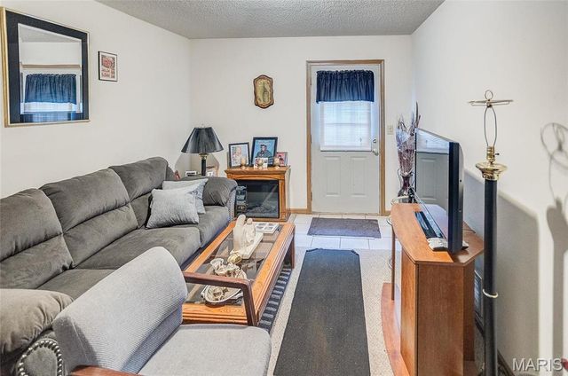 504 MARSH Avenue, Alton, IL 62002