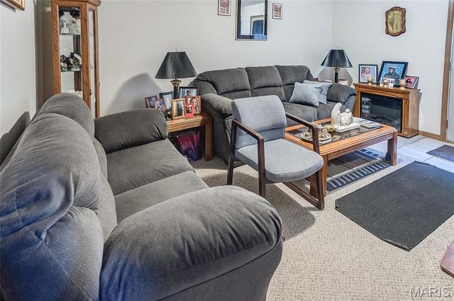 504 MARSH Avenue, Alton, IL 62002