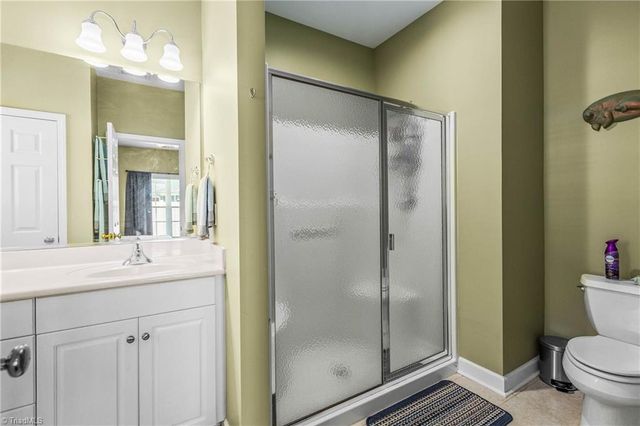 905 Pelican Lane, Clemmons, NC 27012