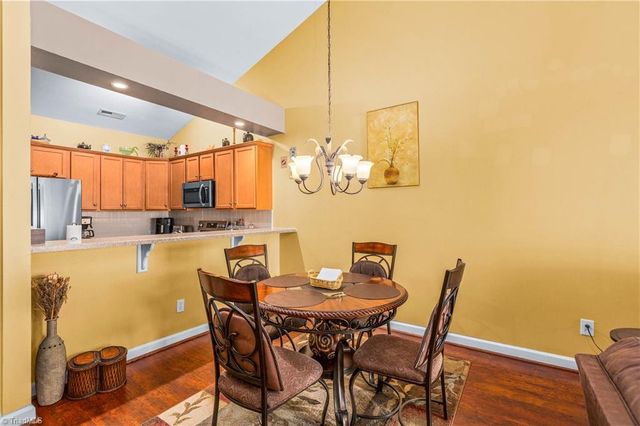 905 Pelican Lane, Clemmons, NC 27012