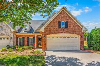 905 Pelican Lane, Clemmons, NC 27012