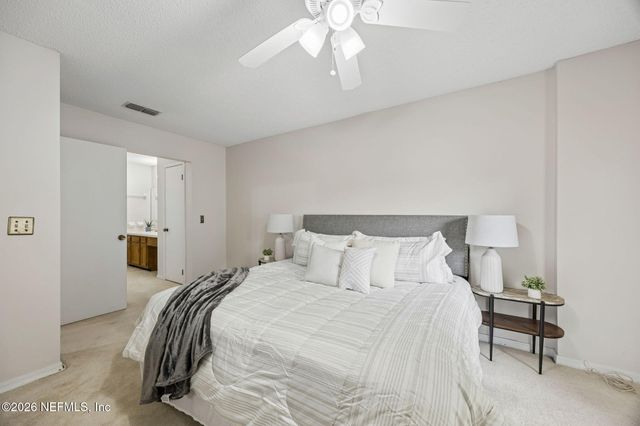 1879 OAK WATER Drive, Jacksonville, FL 32225