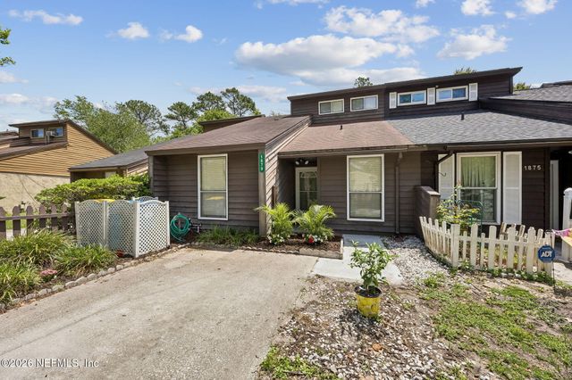 1879 OAK WATER Drive, Jacksonville, FL 32225