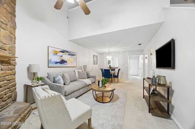1879 OAK WATER Drive, Jacksonville, FL 32225