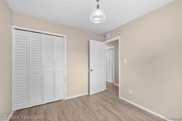 12846 Georgiana Avenue, Warren, MI 48089