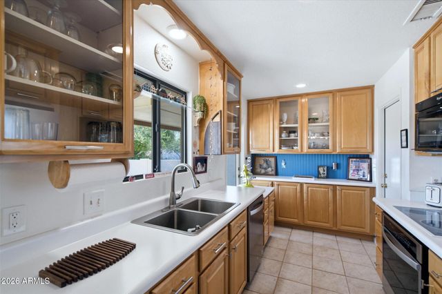 761 LEISURE WORLD --, Mesa, AZ 85206