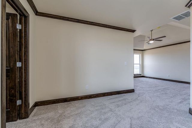 5003 Bella Circle NW, Piedmont, OK 73078