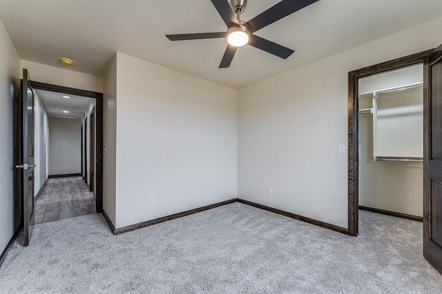 5003 Bella Circle NW, Piedmont, OK 73078