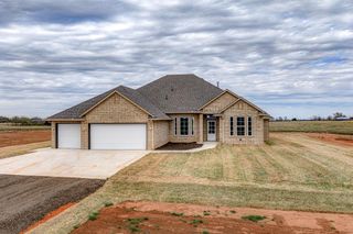5003 Bella Circle NW, Piedmont, OK 73078
