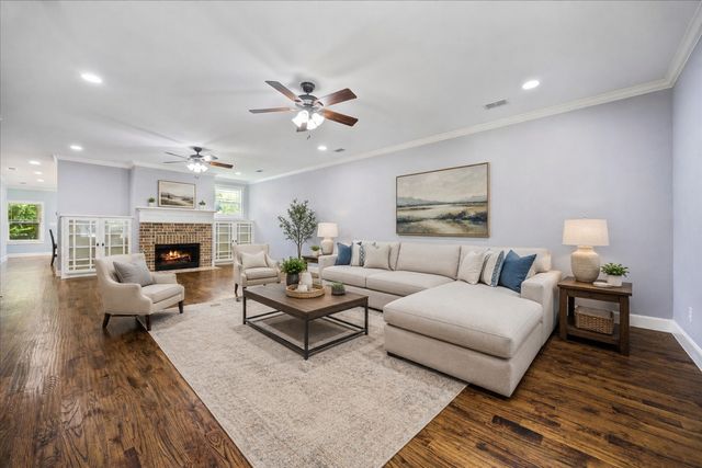 423 Jordan Farm Circle, Rockwall, TX 75087