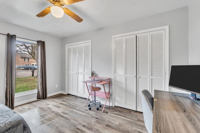 1238 Wenlon Dr, Murfreesboro, TN 37130