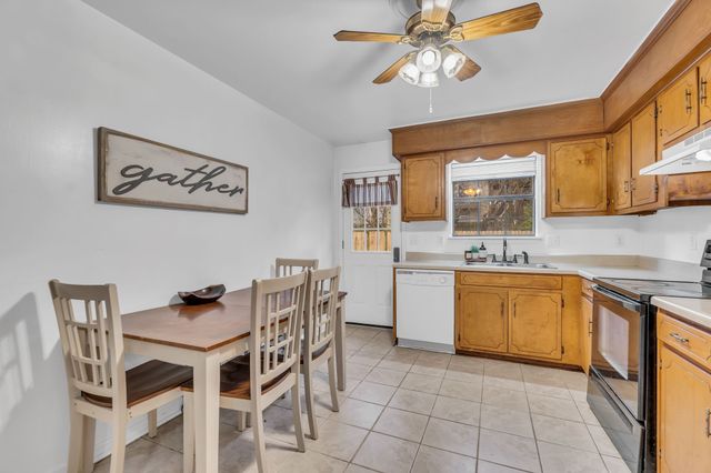 1238 Wenlon Dr, Murfreesboro, TN 37130