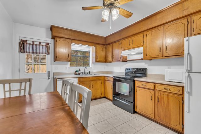 1238 Wenlon Dr, Murfreesboro, TN 37130