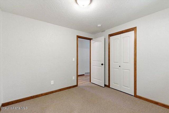 4761 E Woodland DR, Post Falls, ID 83854