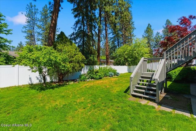 4761 E Woodland DR, Post Falls, ID 83854