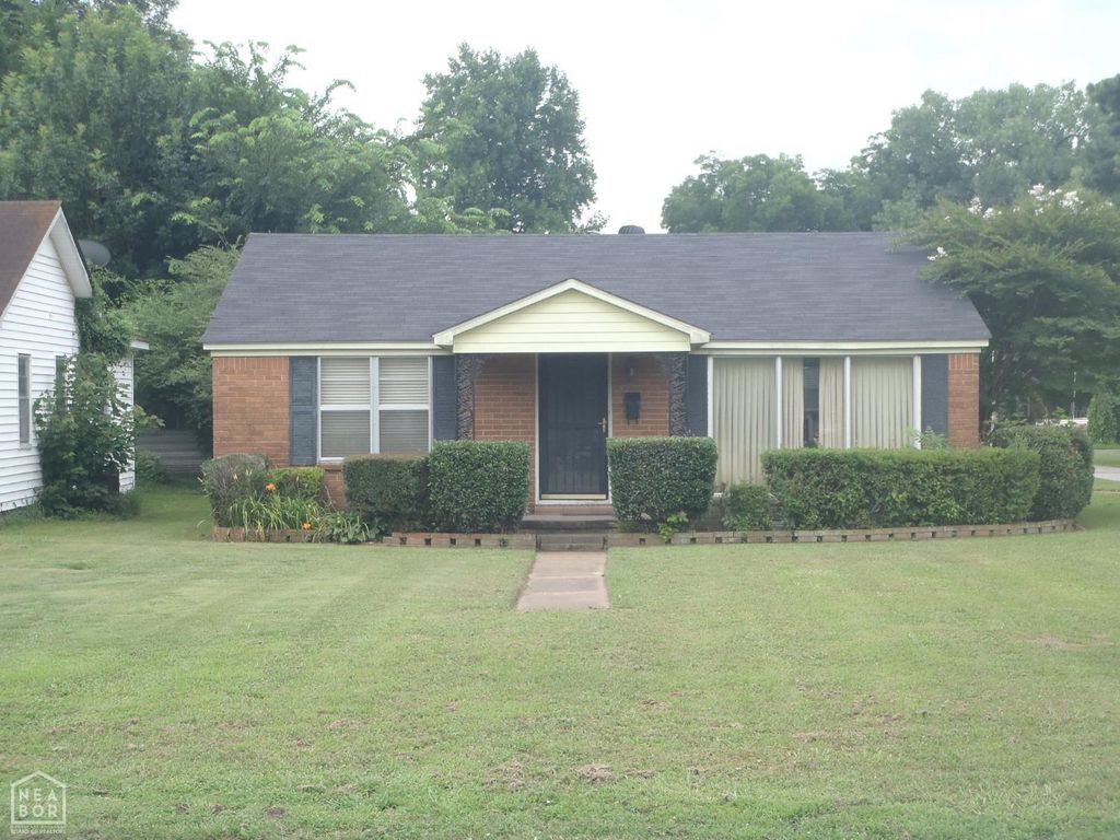 600 McLain, Newport, AR 72112