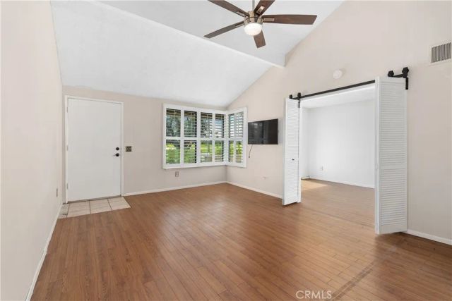 2010 Lawrence Crossley, Palm Springs, CA 92264
