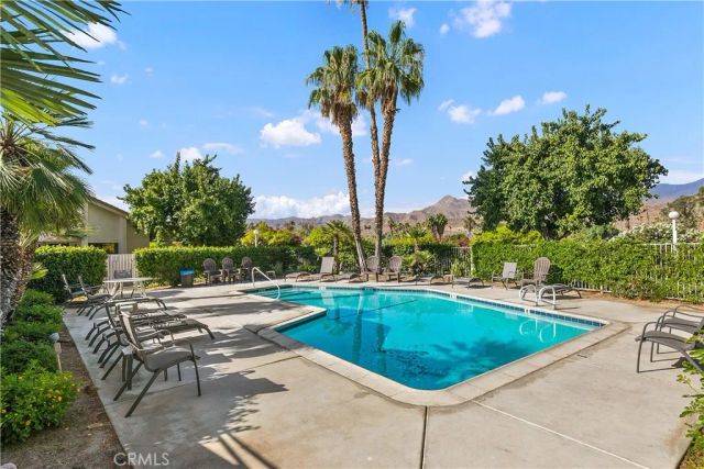 2010 Lawrence Crossley, Palm Springs, CA 92264