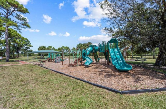 16185 72nd Drive N, Palm Beach Gardens, FL 33418