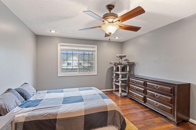 17918 Cobblestone Way, Eden Prairie, MN 55347
