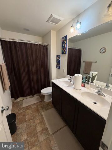 112 GRISSOM DR, Bear, DE 19701