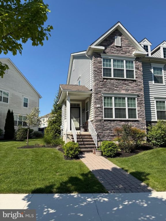 112 GRISSOM DR, Bear, DE 19701