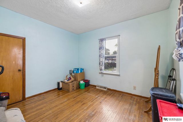 1350 Chautauqua Avenue, Lincoln, NE 68510