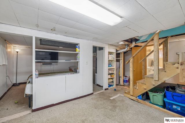 1350 Chautauqua Avenue, Lincoln, NE 68510