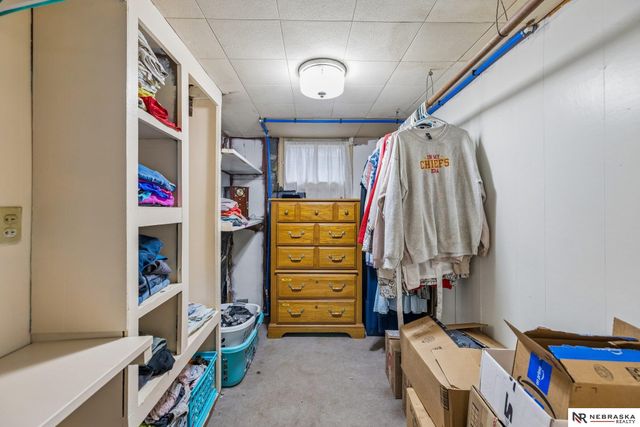 1350 Chautauqua Avenue, Lincoln, NE 68510