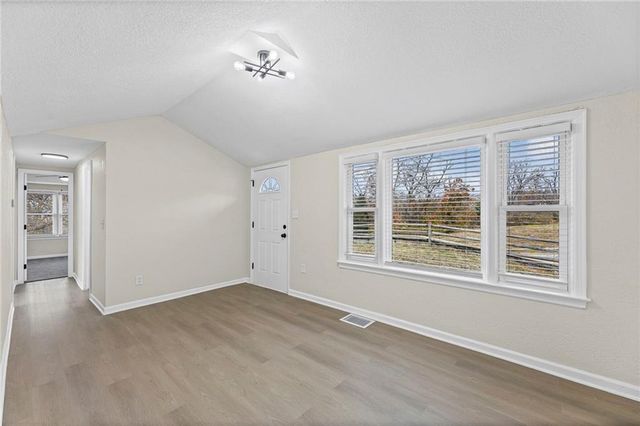 13305 W 51ST Street, Shawnee, KS 66216