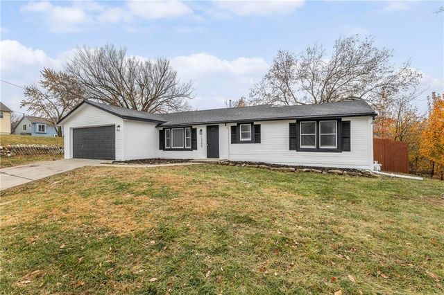 13305 W 51ST Street, Shawnee, KS 66216