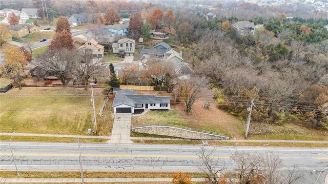 13305 W 51ST Street, Shawnee, KS 66216