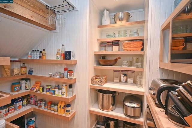 1239 Sunrise Ridge Dr, Lafayette, CA 94549