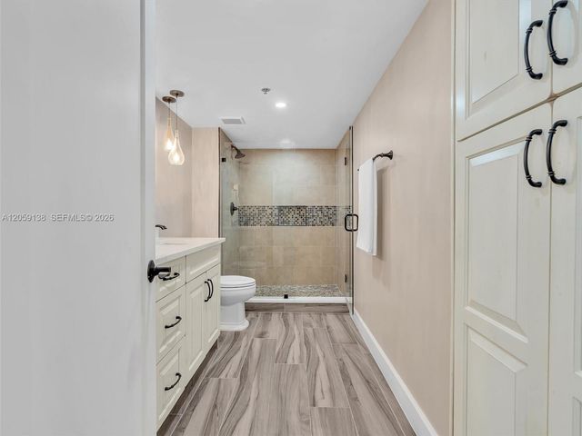 1201 S Ocean Dr 802S, Hollywood, FL 33019